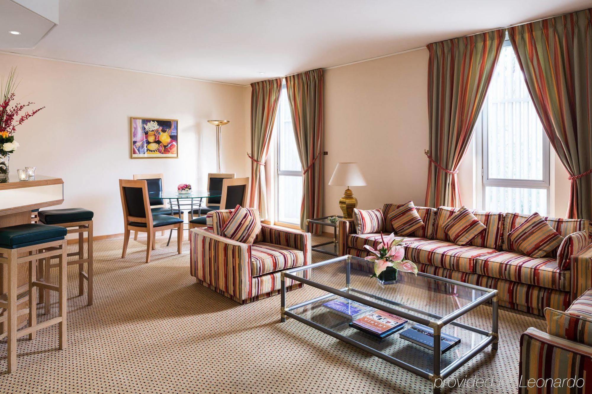 Al Khozama Hotel Riad Cameră foto